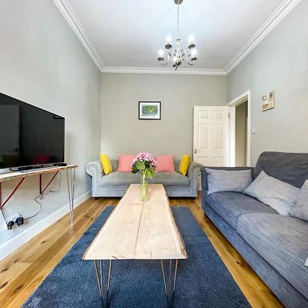 Charming 3 Bed Apartment In Old Town Edinburgh Ngoại thất bức ảnh