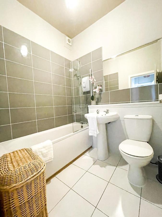 Charming 3 Bed Apartment In Old Town Edinburgh Ngoại thất bức ảnh