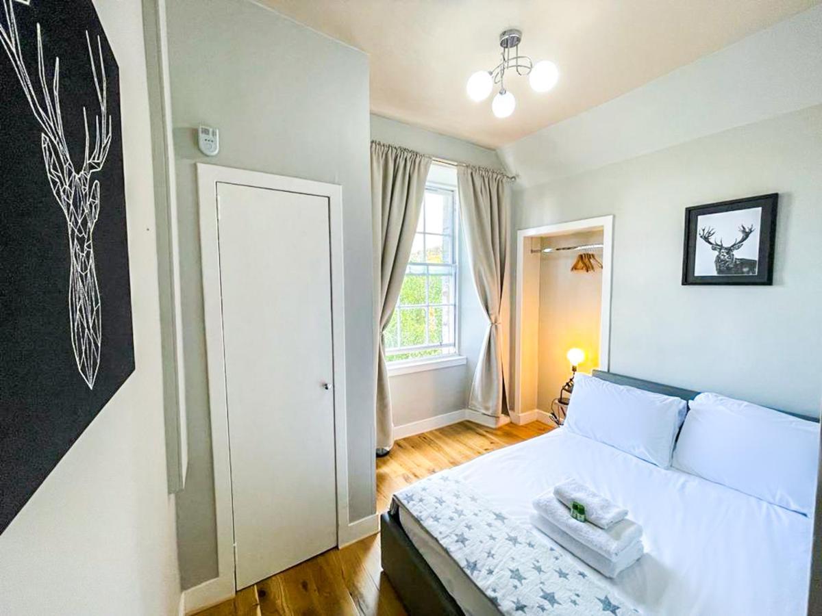 Charming 3 Bed Apartment In Old Town Edinburgh Ngoại thất bức ảnh